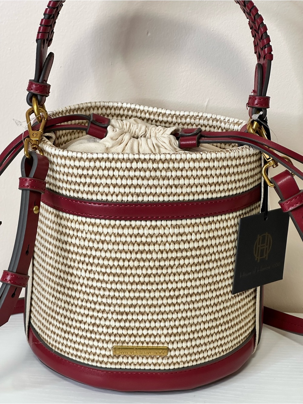House of Harlow 1960 Woven Bucket Bag Burgundy Crossbody NWT - Picture 7 of 9
